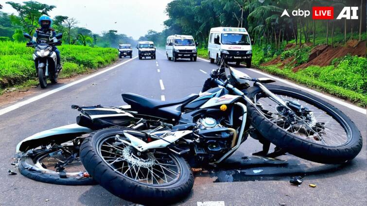 Pilibhit Road Accident in eid five people in the accident police registered case ann UP News: पीलीभीत में दो बाइक की आमने-सामने की भीषण टक्कर, दर्दनाक हादसे में महिला समेत 5 की मौत