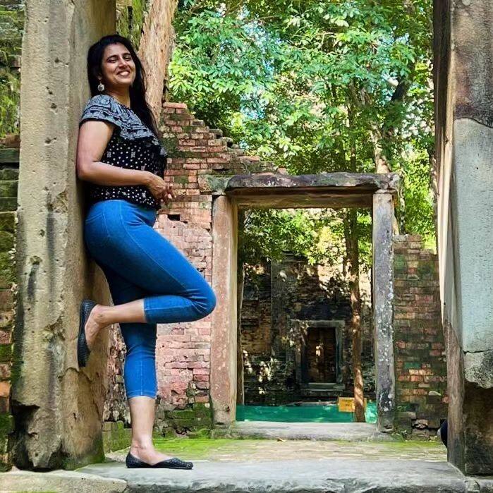 తెలుగులో బాలకృష్ణతో 'నిప్పురవ్వ', నాగార్జున 'అన్నమయ్య' మూవీస్ తో పాటూ మంచి ఆఫర్లే అందుకుంది