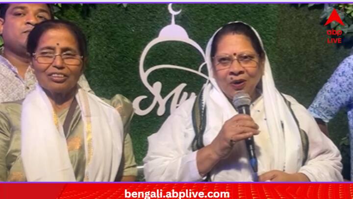 লোকসভা নির্বাচনে আর এক সপ্তাহ বাকি। তার হাতে এল সি ভোটারের সমীক্ষা। কোথায় কাকে এগিয়ে রাখা হচ্ছে, এই সমীক্ষায় তার একটা আভাসমাত্র  মিলেছে। যেমন, দক্ষিণ কলকাতা লোকসভা কেন্দ্রে সম্ভাব্য বিজেপির দেবশ্রী চৌধুরী এবং সিপিএমের সায়রা শাহ হালিমকে পিছিয়ে ফেলে আপাতত সম্ভাব্য জয়ী তৃণমূলের মালা রায়। (ছবি:Mala Roy Facebook)