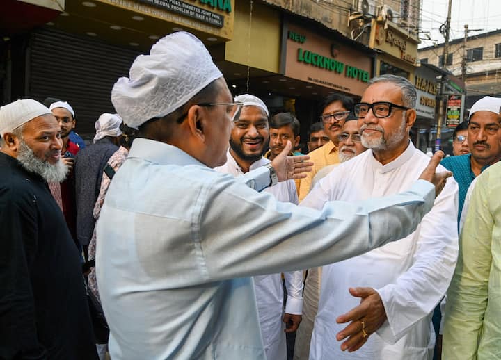 BJP candidate Tapas Roy greets Muslim devotees on the occasion of Eid-al-Fitr, at Nakhoda Masjid, in Kolkata. (Image Source: PTI)