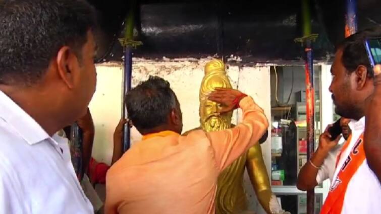 BJP Candidate Aswathaman who garlanded Thiruvalluvar with vibhuti and kungumam... Watch Video : திருவள்ளுவர் சிலைக்கு விபூதி பூசிவிட்டு, மாலை அணிவித்த பாஜக வேட்பாளர்.. கிளம்பும் விவாதம்..
