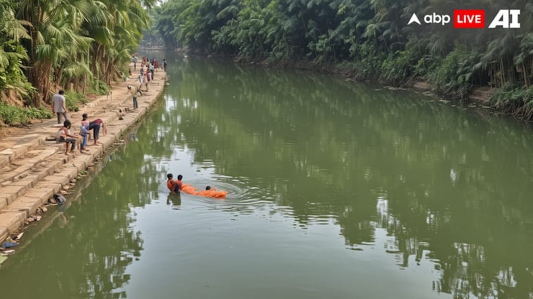 kasganj news five man drowned in canal during both police started rescue operation ann UP News: कासगंज में नहर में नहाने गए 9 लोग डूबे, चार युवकों को निकाला बाहर, रेस्क्यू जारी