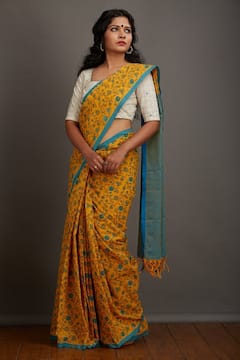 Saree Draping: अगर साड़ी पहने के बाद आता है ऐसा लुक, तो समझ जाइये कि अपनाया है गलत तरीका