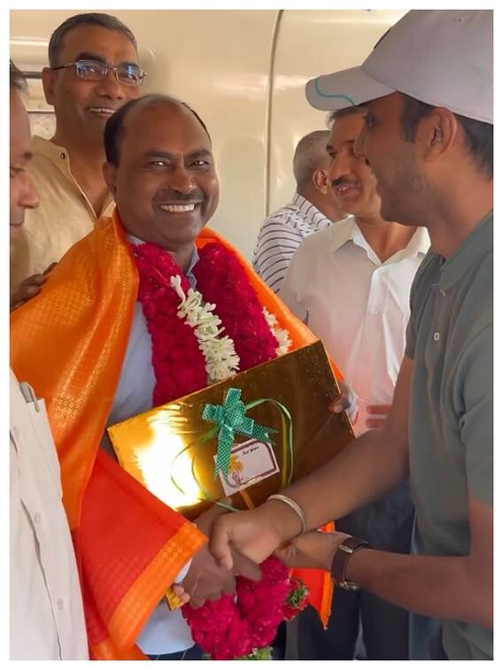 फूट-फूटकर क्यों रोया वंदेभारत का लोको पायलट