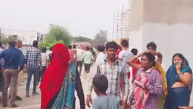 Patna News Granite stone slipped from truck and fell on laborers in Bihar four buried two killed ann Patna News: पटना में बड़ा हादसा, ट्रक से फिसलकर ग्रेनाइट पत्थर मजदूरों पर गिरा, चार दबे, दो की मौत