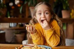 Summer Diet: गर्मी में बच्चों को जरूर खिलाएं ये 4 दाल, मजबूत होंगी हड्डियां, कंप्यूटर सा चलेगा दिमाग