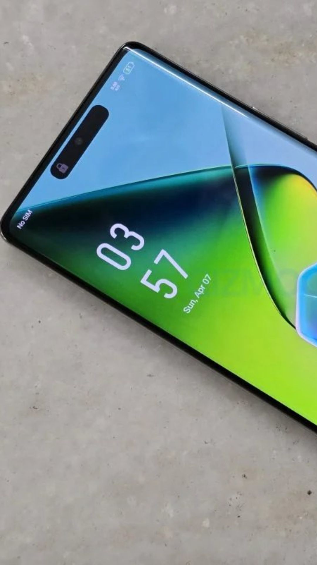इनफिनिक्स ने आज भारत में दो नए फोन लॉन्च किए हैं, जिनके नाम Infinix Note 40 Pro 5G और Note 40 Pro+ 5G है.