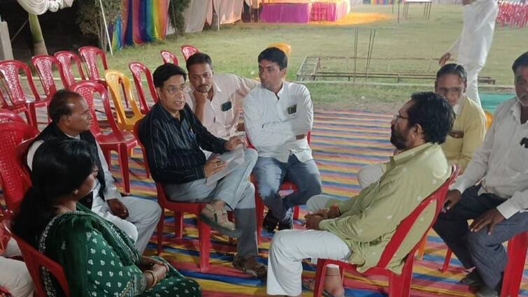 MP Women and Child Development Department Officers stopped child marriage in Ujjain ANN CM मोहन के गृहजिले में बच्ची की होने जा रही थी शादी, अचानक पहुंचे अधिकारी और फिर...