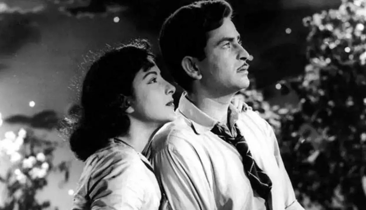 Raj Kapoor और Nargis की वो फिल्म जिसने बॉक्स ऑफिस पर मचा दिया था धमाल, लेकिन इसके बाद ही टूट गई थी ये सुपरहिट जोड़ी, जानें क्यों