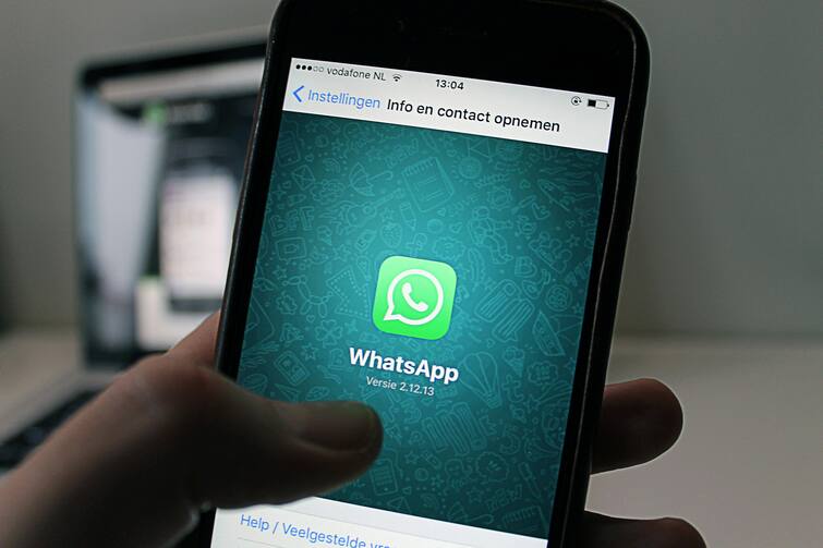 WhatsApp working on a new feature with this users may view documents without downloading WhatsApp New Feature: ডাউনলোড না করেও দেখা হোয়াটসঅ্যাপে আসা ডকুমেন্ট, নতুন ফিচার নিয়ে কাজ করছে সংস্থা