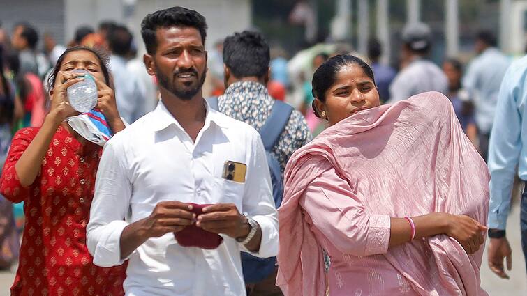 ap disaster management alerts people heat waves over 57 mandals on April 13th AP Weather: అలర్ట్! ఏపీలో 57 మండలాల్లో హీట్ వేవ్స్, ఈ 9 మండలాల్లో మరింత తీవ్రం