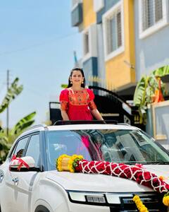 गुढीपाडव्याच्या शुभ मुहूर्तावर प्राजक्ताने विकत घेतली नवीकोरी कार; पाहा फोटो!