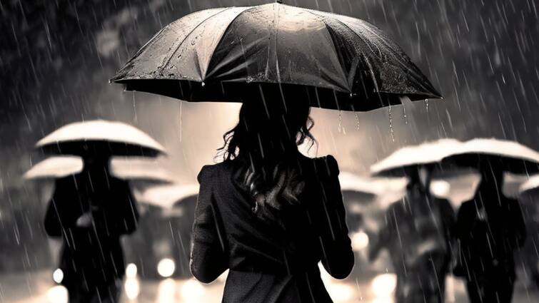 Heavy rain is likely to occur in 10 districts of Tamil Nadu today, according to the Meteorological Department TN Rain Alert: வெயில் குறையுது... மழை பெய்யுது: 10 மாவட்டங்களில் கனமழை எச்சரிக்கை! சென்னைக்கு எப்படி?