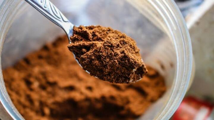 Cocoa Benefits :  கோகோ, குறிப்பாக டார்க் சாக்லேட், ஃபிளாவனாய்டுகள் போன்ற ஆக்ஸிஜனேற்றங்களைக் கொண்டுள்ளது, அவை உடலுக்கும் சருமத்திற்கும் நன்மை பயக்கும்.