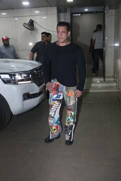 दबंग भाईजानचा नवा लूक ट्रोल; मल्टीकलर पॅन्टमध्ये पोहचला ईद पार्टीमध्ये!