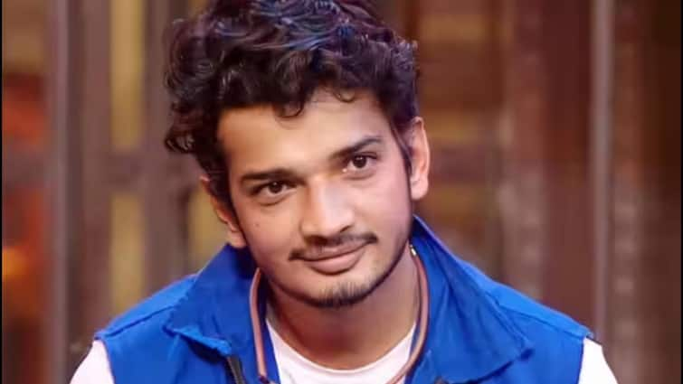 The incident of attack on Bigg Boss 17 winner Munawar Farooqui has created a stir Attack on Munawar Farooqui: பிக்பாஸ் வின்னர் மீது முட்டை வீசி தாக்குதல்! கும்பலுக்கு வலைவீச்சு! என்ன நடந்தது?