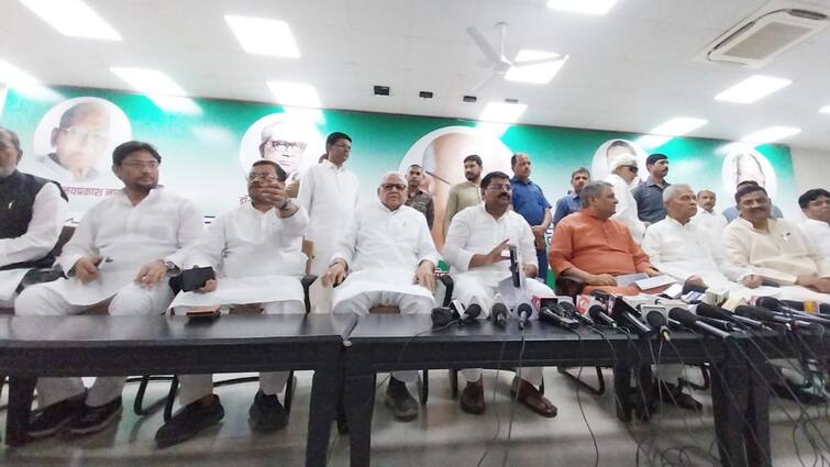 Former Rajya Sabha MP RJD leader Ahmed Ashfaq Karim joins Nitish Kumar Party JDU Bihar News: पूर्व राज्यसभा सांसद अशफाक करीम JDU में हुए शामिल, मुसलमानों की अनदेखी से छोड़ी थी RJD