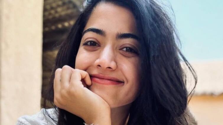 pushpa 2 actress rashmika mandana explains why she takes success seriously Rashmika Mandana : என்னைவிட அழகான பெண்கள் இருக்கிறார்கள்... தன்னடகத்தோடு பதில் சொன்ன ராஷ்மிகா  மந்தனா