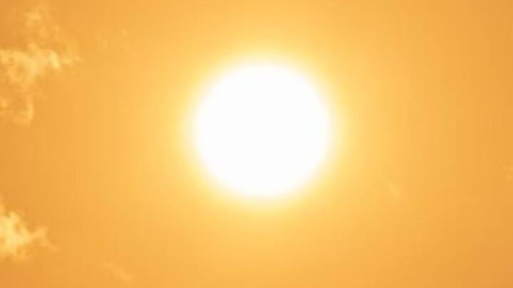 গ্রীষ্মে মানুষ খুব জলের তৃষ্ণা অনুভব করেন। বিশেষ করে যখন কেউ রোদ থেকে বাড়িতে আসে।