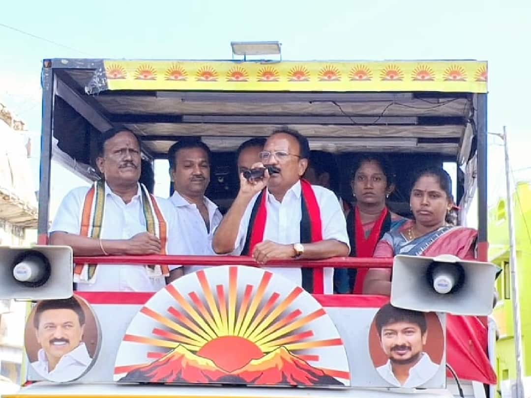 ஜிஎஸ்டியால் சிறு, குறு தொழிற்சாலைகள் தள்ளாடி கொண்டிருக்கின்றன - திமுக வேட்பாளர் கணபதி ராஜ்குமார்