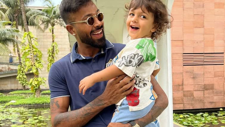 Mumbai Indians Captain Hardik Pandya Video With His Son Agastya IPL 2024 Latest Sports News Watch: मुंबई इंडियंस ने शेयर किया हार्दिक पांड्या और अगस्त्या का क्यूट वीडियो, हुआ वायरल