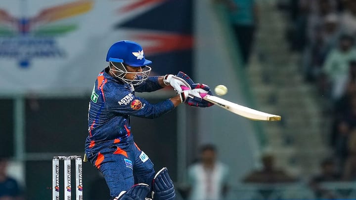 However, Ayush Badoni's unbeaten 55 off 35 towards the backend of the innings took LSG to 167/7 in their 20 overs. (Image Source: PTI)