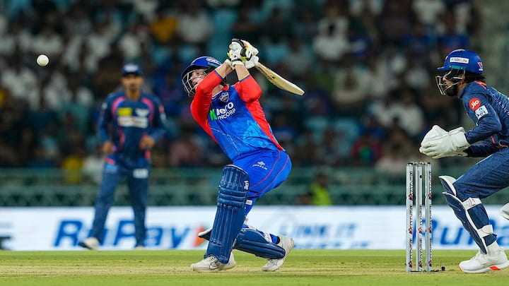 जवाब में डीसी ने 6 विकेट शेष रहते और 11 गेंद शेष रहते लक्ष्य हासिल कर लिया।  जेक फ्रेजर-मैकगर्क का आईपीएल डेब्यू यादगार रहा क्योंकि उन्होंने 35 गेंदों पर 55 रनों की तेज पारी खेली। (छवि स्रोत: पीटीआई)