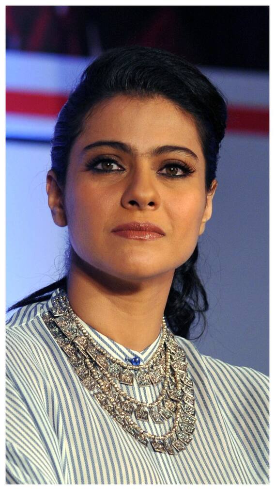 नेगेटिव किरदार निभाकर इन बॉलीवुड हसीनाओं ने खूब बटोरी सुर्खियां