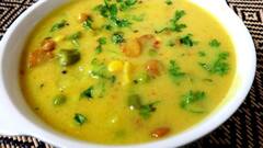 व्रत में कर रहा है कुछ विशेष खाने का मन, तो ऐसे तैयार कर लें आलू की कढ़ी