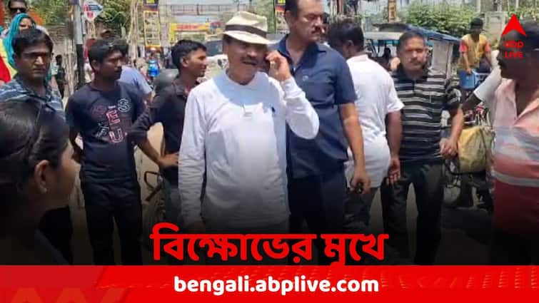 Adhir Chowdhury faces agitation during his campaign for Lok Sabha Election 2024 in Murshidabad Baharampur Constituency Adhir Chowdhury : অধীরকে ঘিরে 'গো ব্যাক' স্লোগান-বিক্ষোভ TMC কর্মীদের, পাল্টা স্লোগানে উত্তেজনা বহরমপুরে