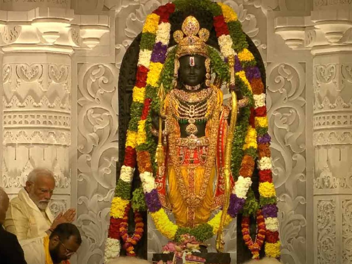 Travel : रामनवमीला गर्दीमुळे अयोध्येला जाता येत नसेल, तर 'या' अद्भूत श्रीराम मंदिरांना भेट द्या, कमी बजेटमध्ये करा यात्रा 
