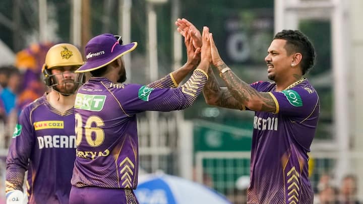 Sunil Narine's impressive figures of 1/17 and Starc's impactful performance of 3/28 contributed significantly to KKR's ability to control the run rate. (Image Credit: PTI)