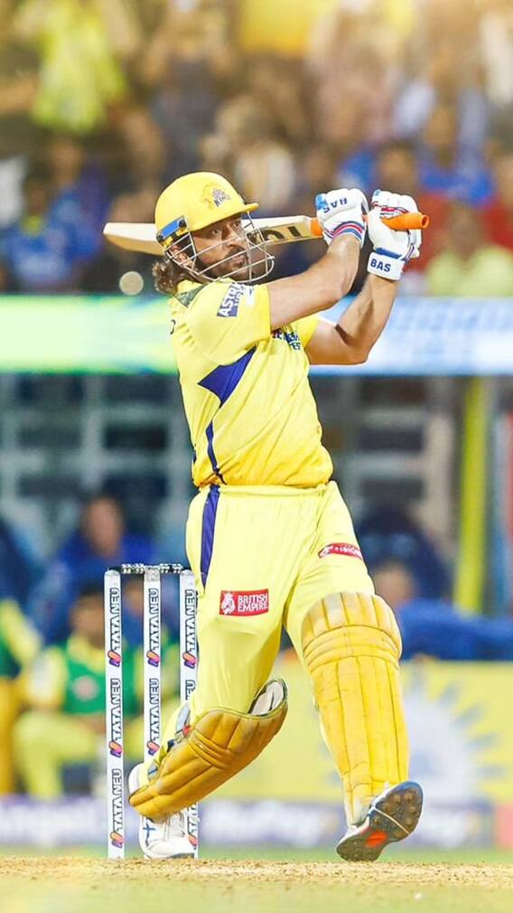 ఐపీఎల్​ కెరీర్​లో 250 మ్యాచ్​ ఆడిన ధోని.. సిక్స్​లతో ఫ్యాన్స్​కు ఫీస్ట్​ ఇచ్చిన తల