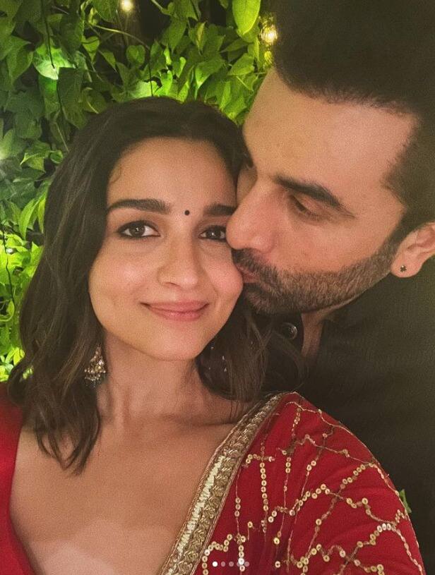 Years later, he was offered Ayan Mukherjee's film 'Brahmastra', whose hero was Ranbir Kapoor.  Now after so many years, when Alia got this opportunity from the Universe, the actress also jumped at the chance and expressed her feelings to Ranbir.