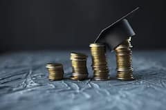 ਪੜ੍ਹਾਈ ਲਈ ਲੈਣਾ ਹੈ ਐਜੂਕੇਸ਼ਨ ਲੋਨ ਤਾਂ ਜਾਣੋ ਕਿਹੜੇ ਬੈਂਕ ਦੇ ਰਹੇ ਨੇ ਸਸਤਾ ਆਫਰ