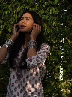 Sonam Bajwa: ਸੋਨਮ ਬਾਜਵਾ ਦਾ ਸੋਸ਼ਲ ਮੀਡੀਆ 'ਤੇ ਚਰਚਾ, ਤਸਵੀਰਾਂ ਵੇਖ ਫੈਨਜ਼ ਬੋਲੇ- 'ਸਲਵਾਰ ਸੂਟ 'ਚ ਚਮਕਦੀ ਆ...'