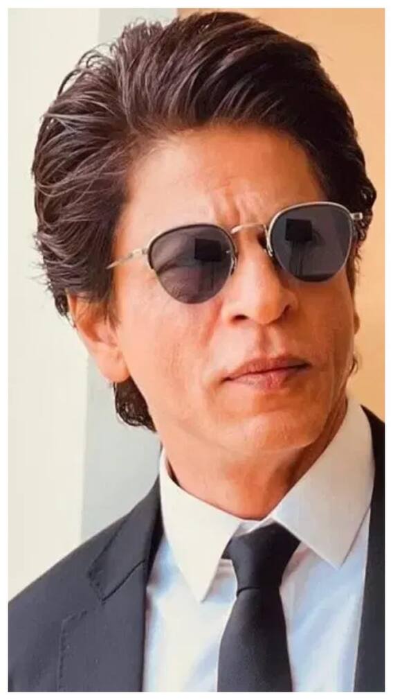 एक इंस्टाग्राम पोस्ट के लिए इतना पैसे लेते हैं शाहरुख खान