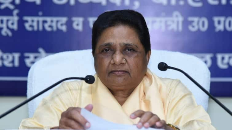 up lok sabha election 2024 Will Mayawati change candidate against PM Narendra Modi in varanasi lok sabha seat ann PM Narendra Modi के खिलाफ मायावती ने बदला प्रत्याशी, लारी की जगह इस मुस्लिम चेहरे पर लगा दांव