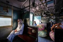 ट्रेन के कोच में है गंदगी तो तुरंत यहां करें शिकायत, कुछ ही देर में हो जाएगी सफाई