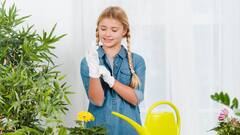 बच्चों को जीवन के ये पांच पाठ सिखाने हैं? तो गार्डनिंग जरूर सिखाएं