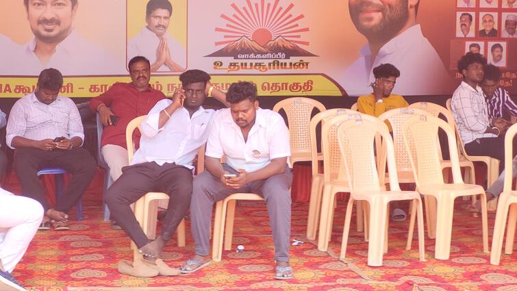 Lok Sabha Election 2024 AIADMK workers sheltered in Kanchipuram DMK election workshop - TNN எதிர்க்கட்சியாக இருந்தால் நமக்கென்ன ..!  திமுக பணிமனையில் தஞ்சமடைந்த அதிமுக..! 