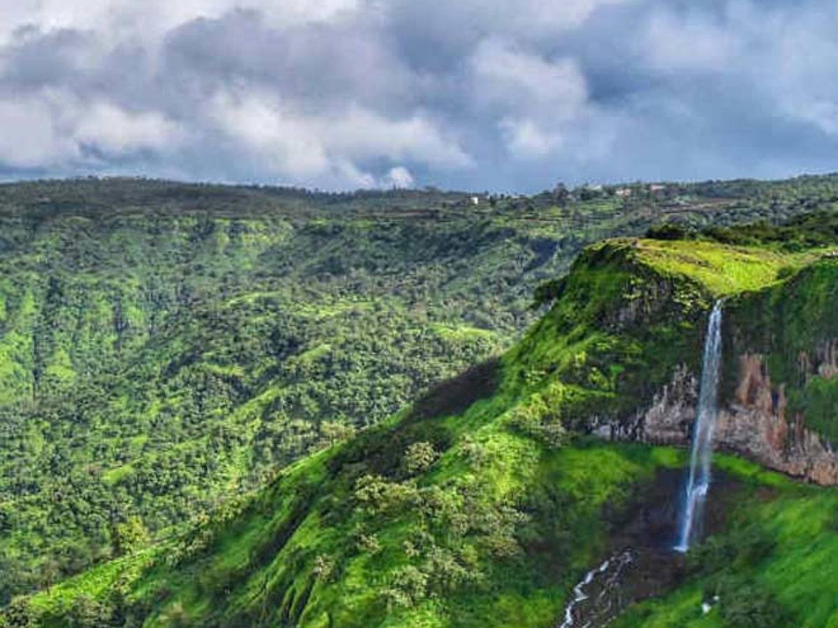 Travel : मुलांचा हट्ट.. आईबाबांचा उत्साह ! बजेट असेल 5000 रुपये, तर उन्हाळी सुट्टीतली पिकनिक होईल Memorable!