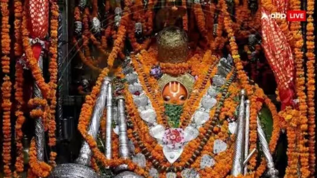 Hanuman Garhi Darshan Timing: राम नवमी पर हनुमानगढ़ी में दर्शन की नई टाइमिंग और नियम जारी, जानें- कब क्या होगा और कब तक जा सकेंगे भक्त hanuman-garhi-ayodhya Darshan timing on ram navami 2024 ram mandir darshan new timing Hanuman Garhi Darshan Timing: राम नवमी पर हनुमानगढ़ी में दर्शन की नई टाइमिंग और नियम जारी, जानें- कब क्या होगा और कब तक जा सकेंगे भक्त