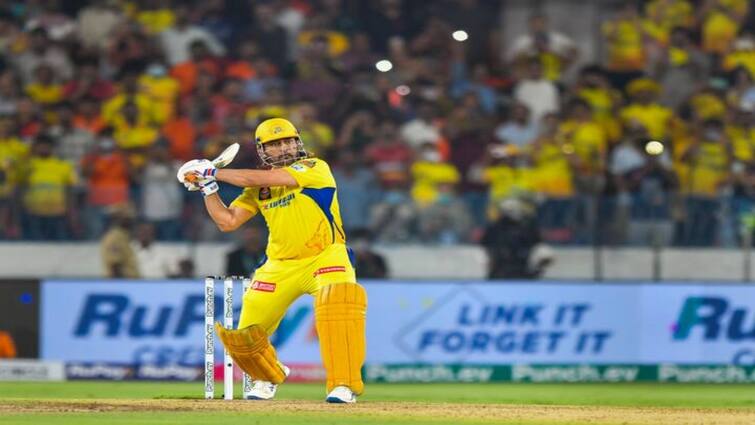 ipl 2024 mi vs csk ms dhoni Most sixes in the 20th over in IPL history record list here MS Dhoni: கடைசி ஓவரில் எதிரணியை கலங்கச்செய்யும் தோனி.. அதிக சிக்ஸர்கள் அடித்த பட்டியலில் முதலிடம்!