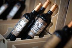 Liquor Bottle Limit: आचार संहिता के दौरान कितनी शराब साथ लेकर जा सकते हैं आप?