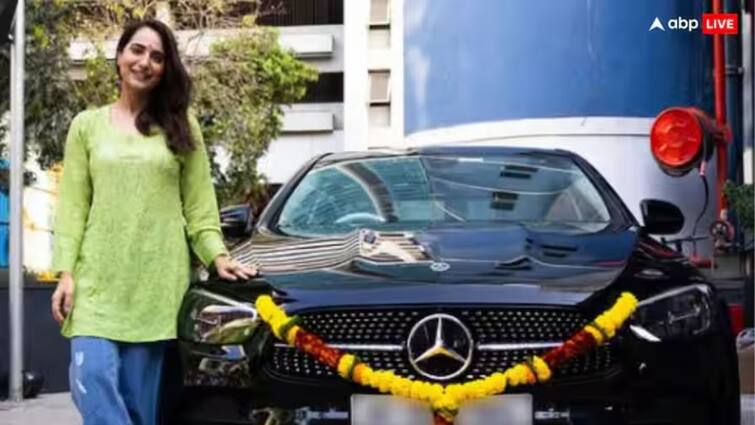 Actress and influencer Kusha Kapila bought Mercedes-Benz car price  Rs 70 lakh more Mercedes-Benz- ਕੁਸ਼ਾ ਕਪਿਲਾ ਨੇ ਖਰੀਦੀ ਇਹ ਆਲੀਸ਼ਾਨ ਕਾਰ, ਕੀਮਤ 70 ਲੱਖ ਰੁਪਏ