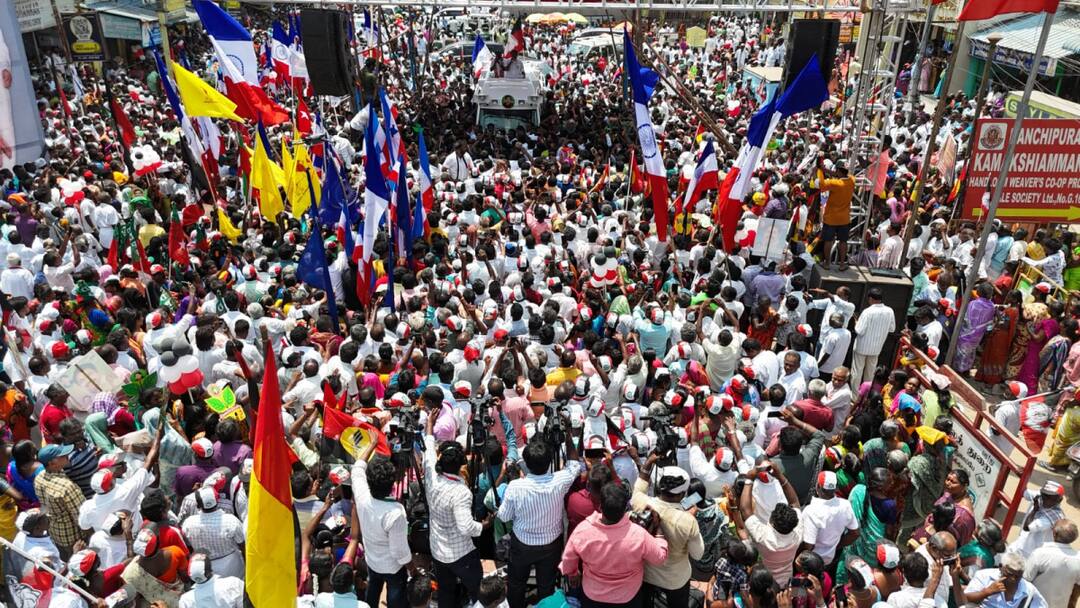 அதிமுக நாட்டு மக்களுக்கான கட்சி..! திமுக வீட்டு மக்களுக்கான கட்சி..! - இபிஎஸ் குற்றச்சாட்டு Lok Sabha Election 2024 Edappadi K Palanisamy campaigned in support of AIADMK candidate E Rajasekar from Kanchipuram - TNN அதிமுக நாட்டு மக்களுக்கான கட்சி..! திமுக வீட்டு மக்களுக்கான கட்சி..! - இபிஎஸ் குற்றச்சாட்டு