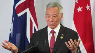 Singapore PM: போதும், எனக்கு வயசாயிடுச்சு..! பதவியை ராஜினாமா செய்யும் பிரதமர் லீ - சிங்கப்பூரை அடுத்து ஆளப்போவது யார்?