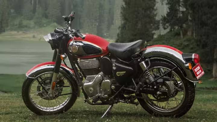 রয়্যাল এনফিল্ড হান্টার 350-এ একটি ডিজি-অ্যানালগ ইন্সট্রুমেন্ট ক্লাস্টার রয়েছে। এই বাইকের 8টি কালার ভেরিয়েন্ট বাজারে পাওয়া যাচ্ছে। এই শক্তিশালী বাইকের এক্স-শোরুম দাম 1.50 লক্ষ টাকা থেকে শুরু হয়ে 1.75 লক্ষ টাকা পর্যন্ত যায়৷