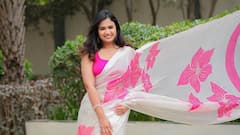 Ariyana Glory : అరియానా కూడా గులాబీ శారీ ట్రెండ్ ఫాలో అయిపోయిందిగా.. చీరలో అందంగా ముస్తాబై ఫోజులిచ్చిన బిగ్​బాస్ బ్యూటీ